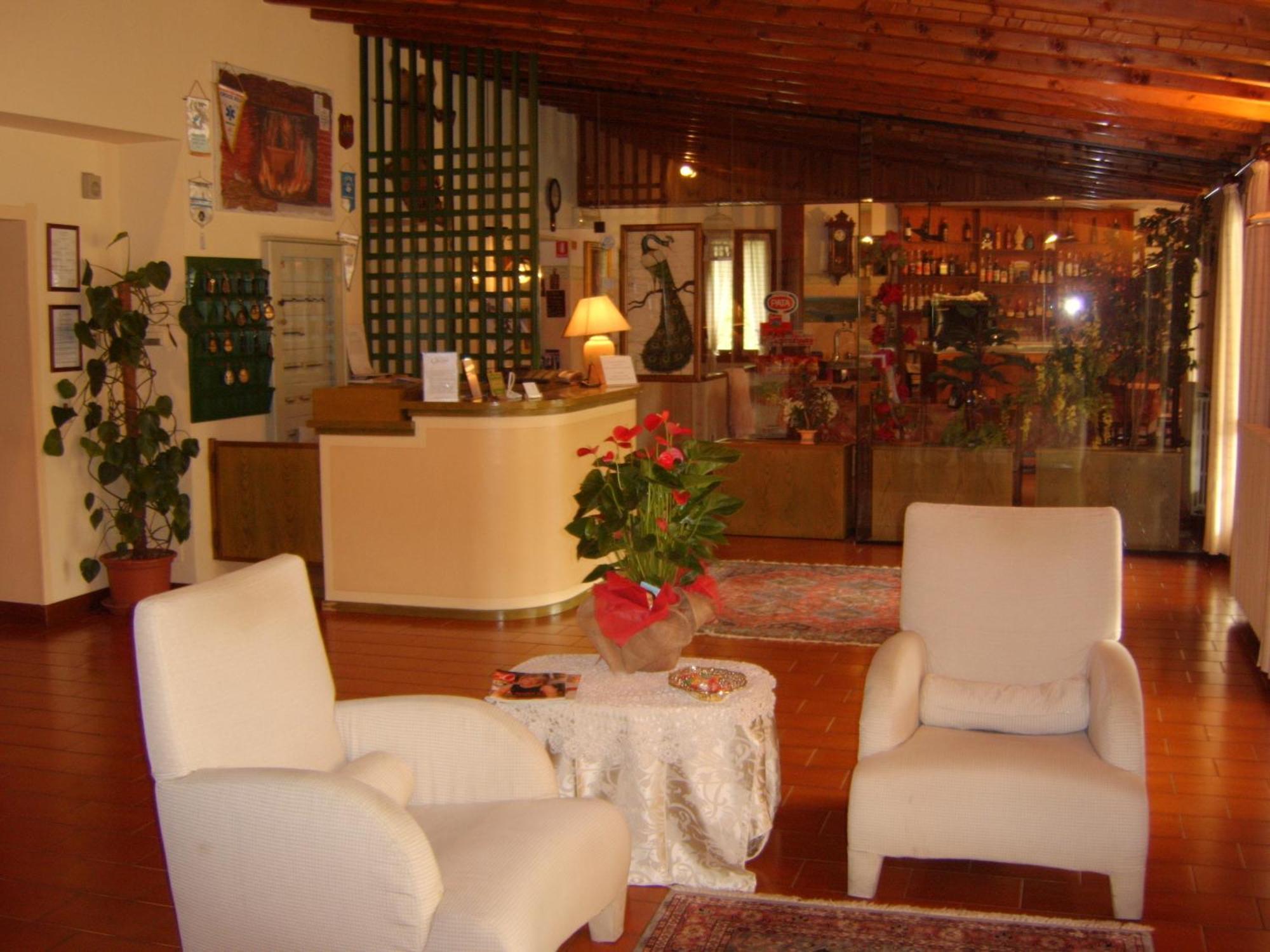 Hotel Colomber Gardone Riviera Eksteriør bilde