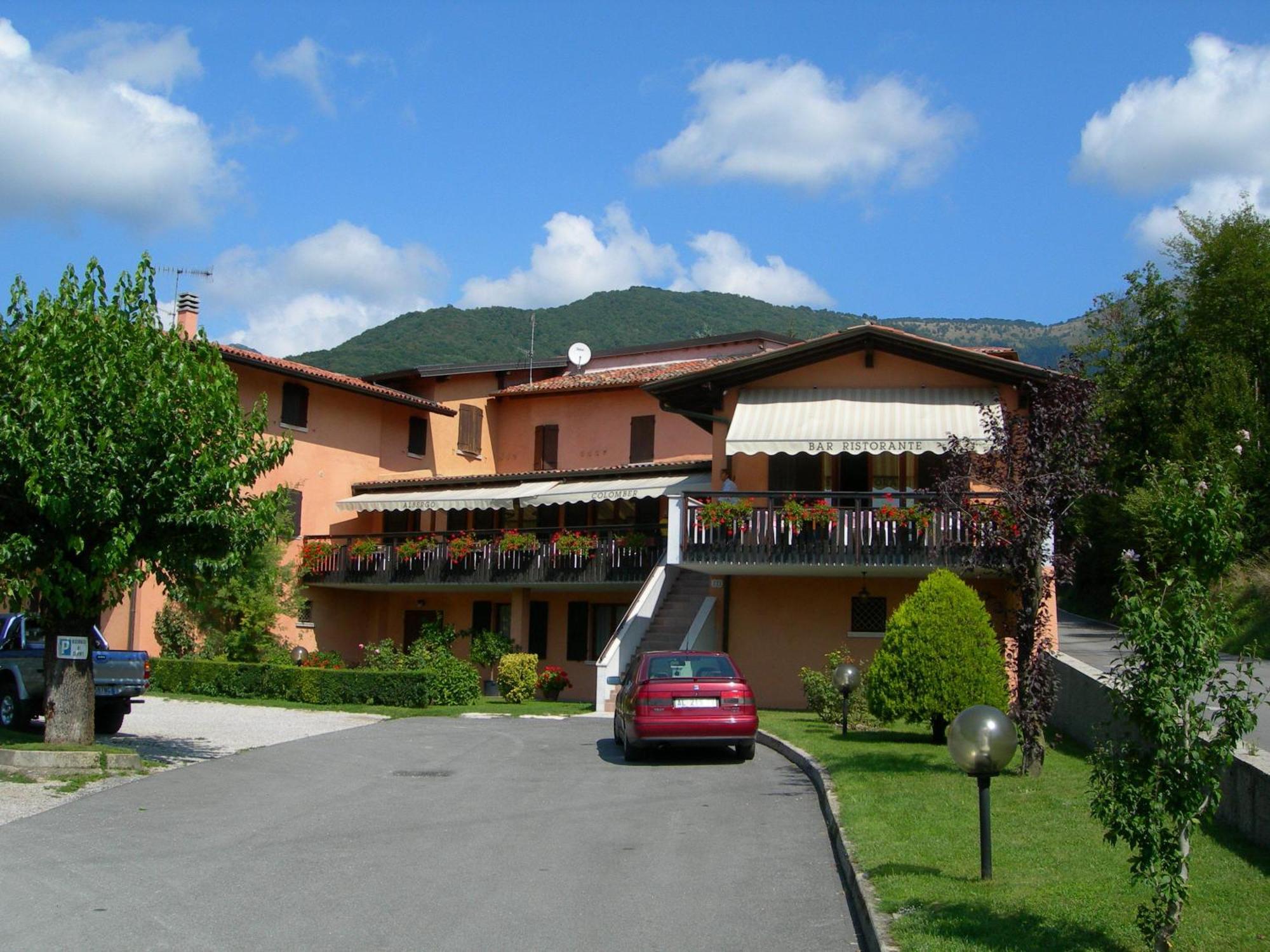Hotel Colomber Gardone Riviera Eksteriør bilde