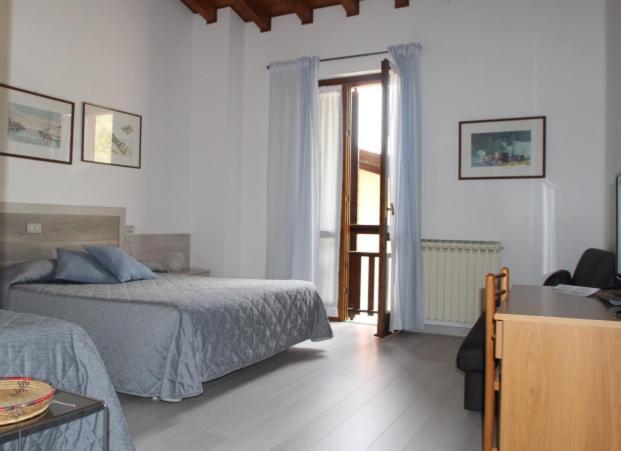 Hotel Colomber Gardone Riviera Eksteriør bilde