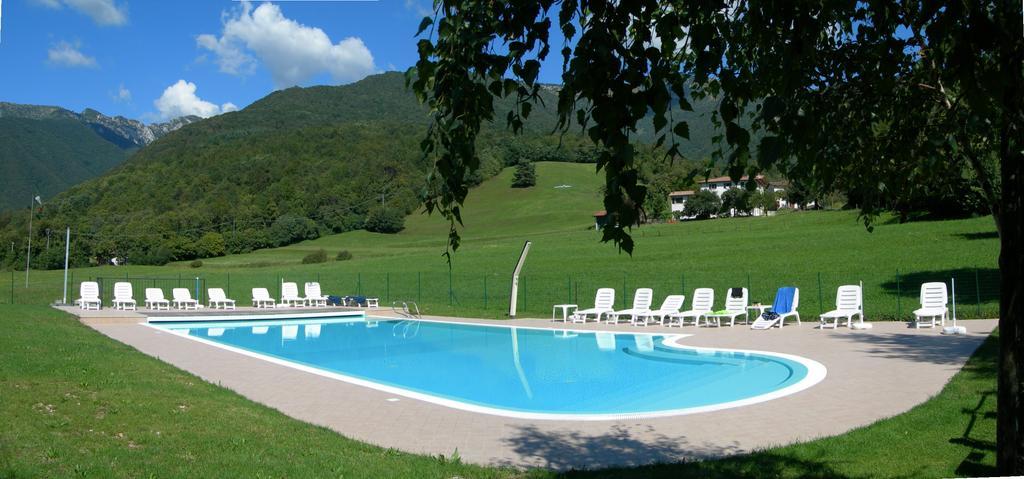 Hotel Colomber Gardone Riviera Eksteriør bilde